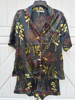 Their Nibs Silky Botanical Floral Pajama Set Top & Shorts Size Small